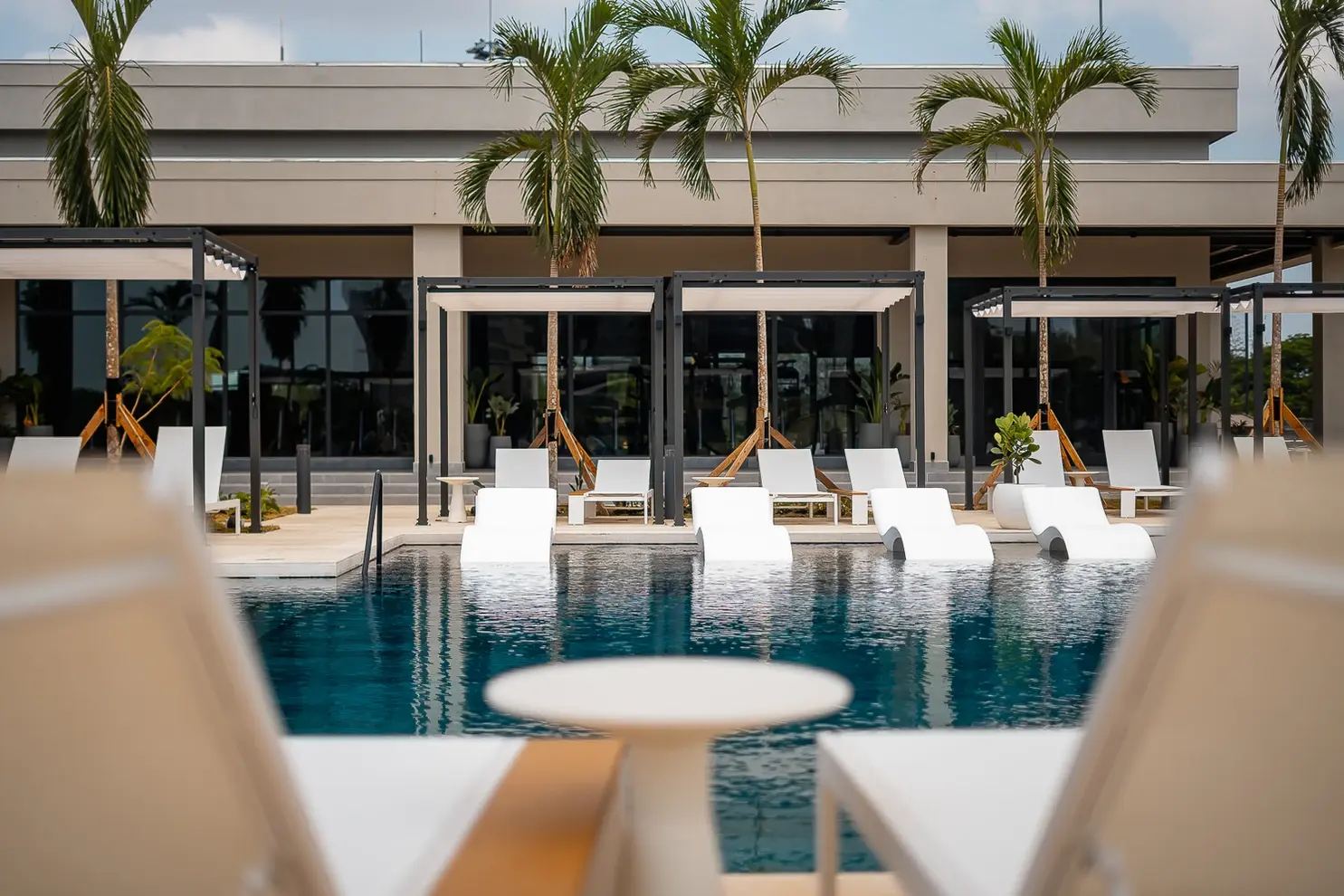 Piscina nueva de santa maria country club